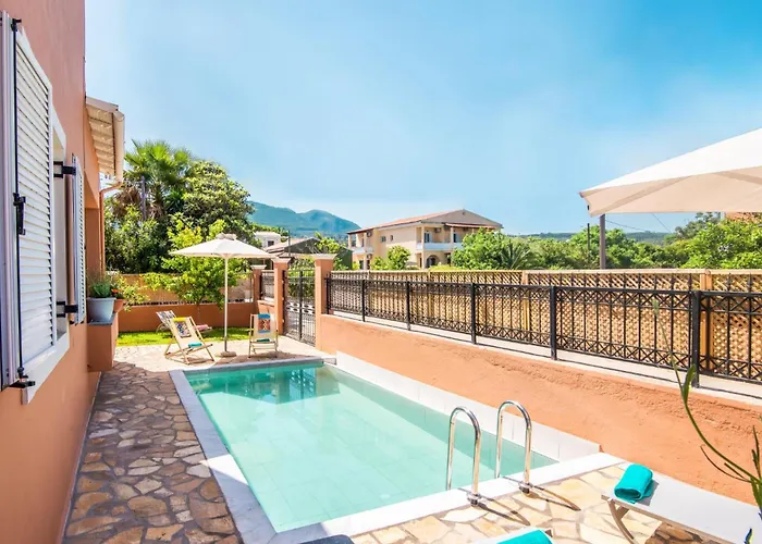 Villa Mandola By Villa Plus
